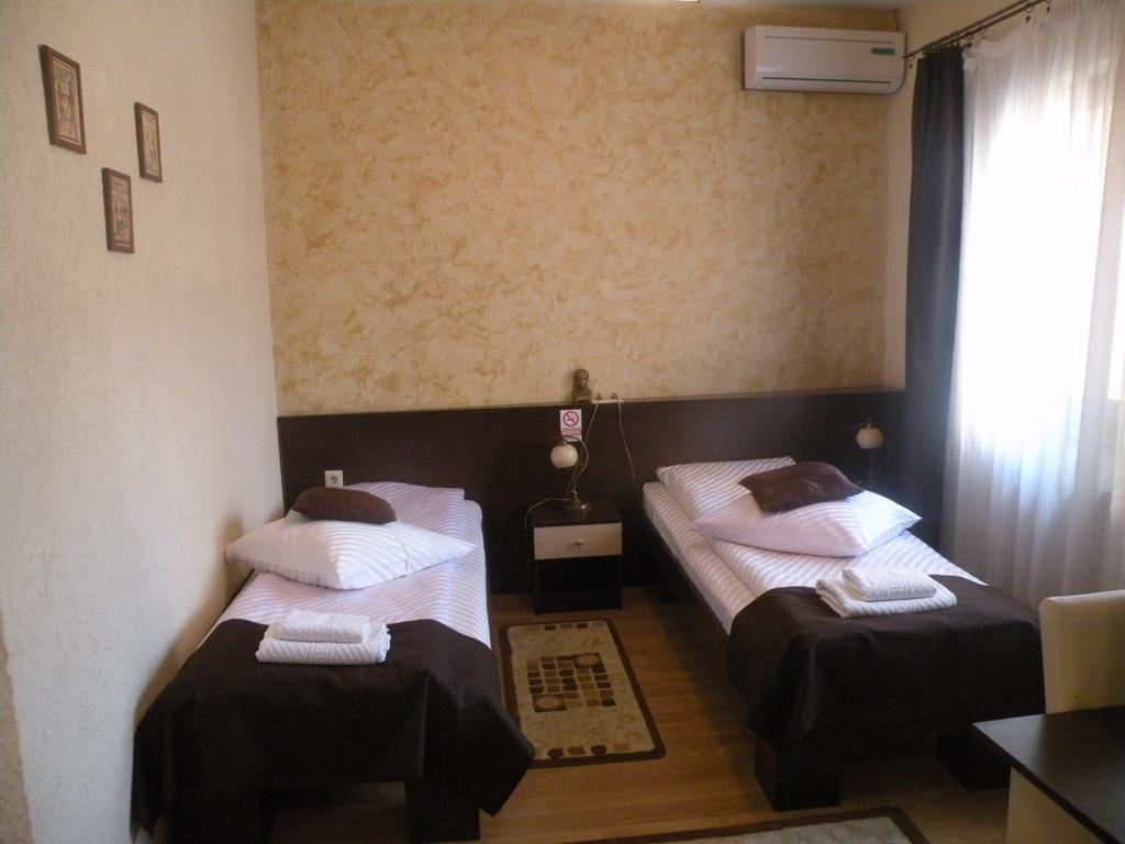 Pension Cleopatra Târgu-Mureş Oda fotoğraf