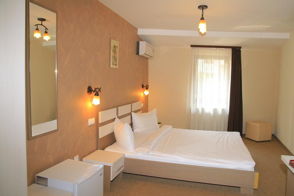 Pension Cleopatra Târgu-Mureş Oda fotoğraf
